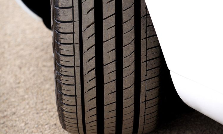 Growing concerns over influx of low-quality imported tyres in Australia