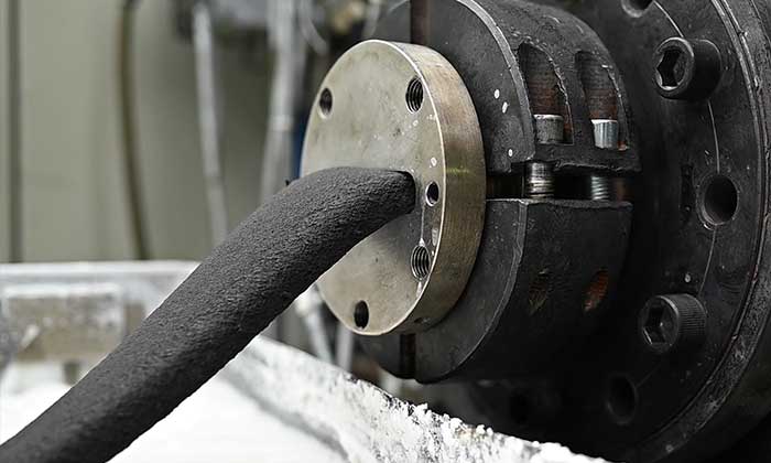Maris presents its efficient rubber devulcanization technology for end-of-life tires